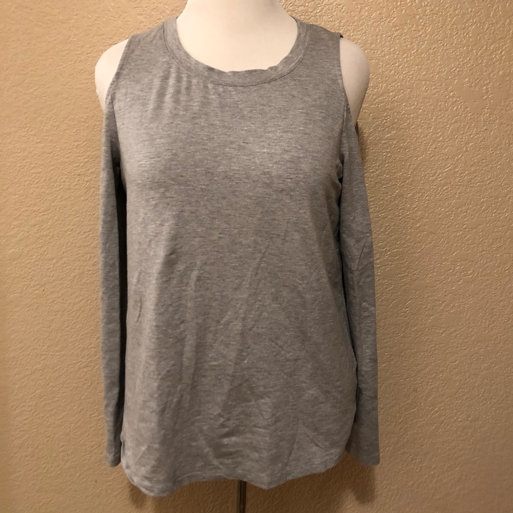 Splendid Light Weight Cold Shoulder Gray Sweater